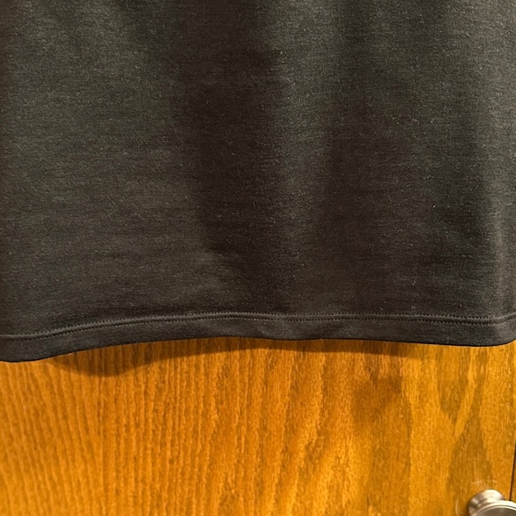 Black Vuori Racerback Tank Top size large. - Picture 5 of 11